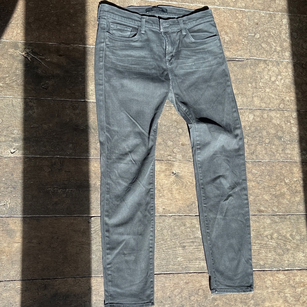 J Brand Women's Gray Skinny Jeans “Dare” style, sz 29